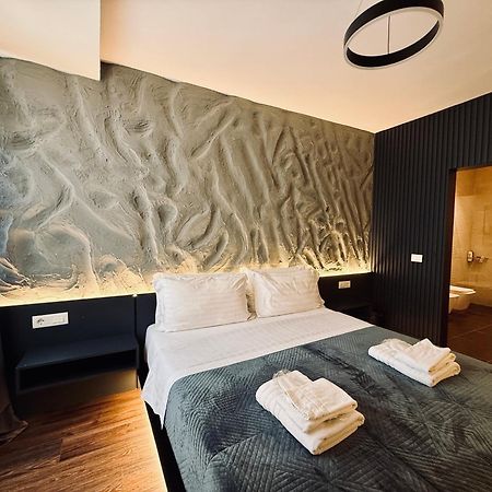 Tirana Central Rooms المظهر الخارجي الصورة